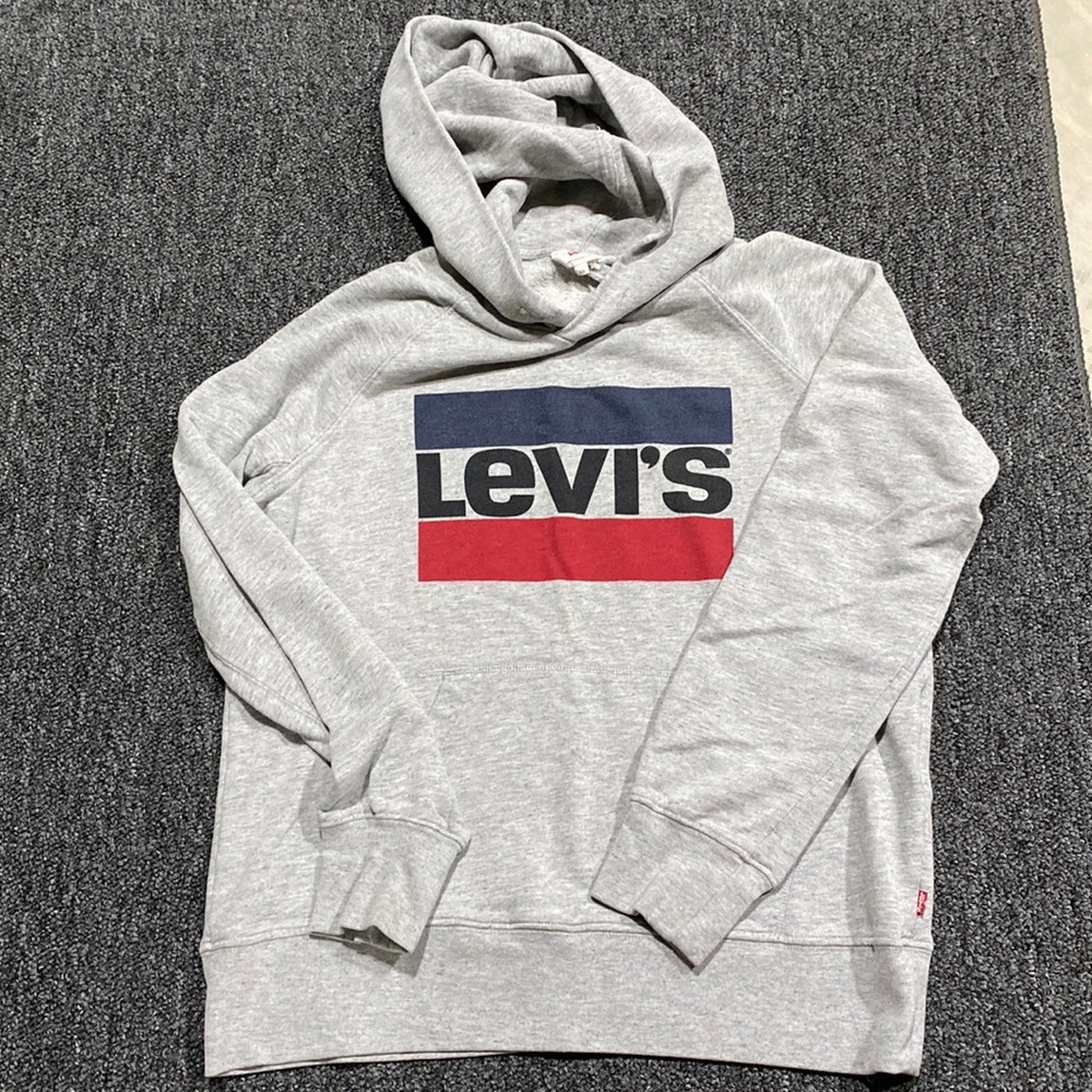 Levi’s sweatshirt - Picture 1 of 2